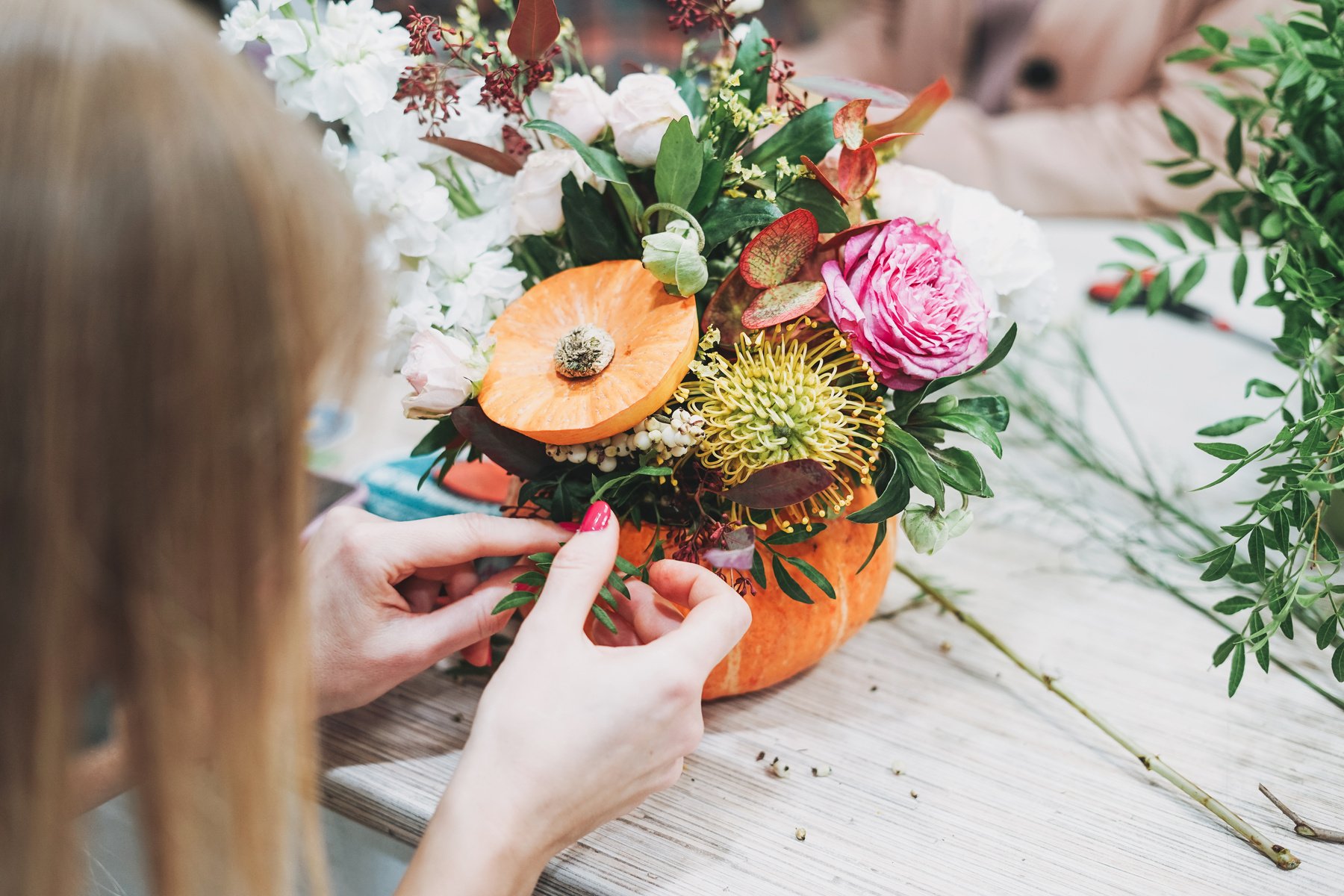 DIY Autumn Flower Arrangement Bouquet in Pumpkin